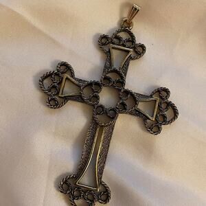 Sarah Coventry Victorian Cross Pendant Necklace Vintage 1973 Limited Edition
